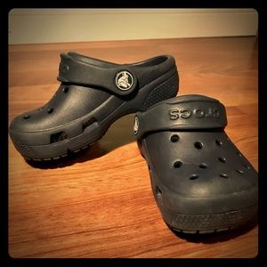 LIKE NEW Boys Navy Crocs, 7C